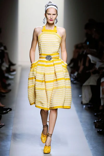 Look 38